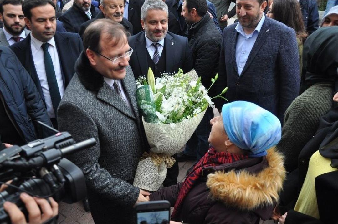 &Ccedil;avuşoğlu: "ak Parti Sendelerse T&uuml;rkiye Sendeler"