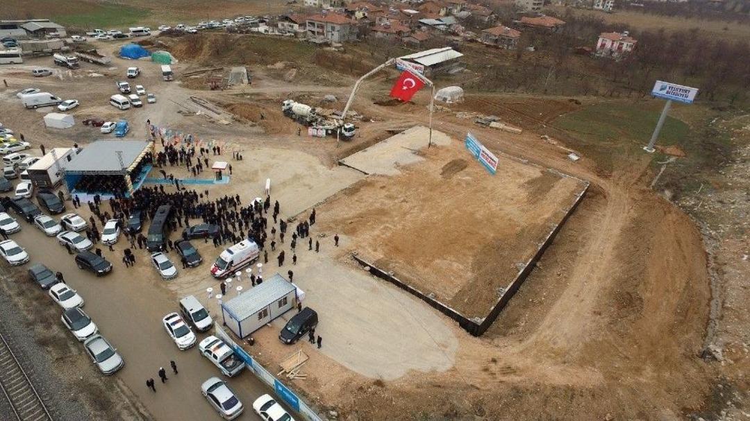 Bakan T&uuml;fenkci Malatya&rsquo;da Temel Atma T&ouml;renine Katıldı