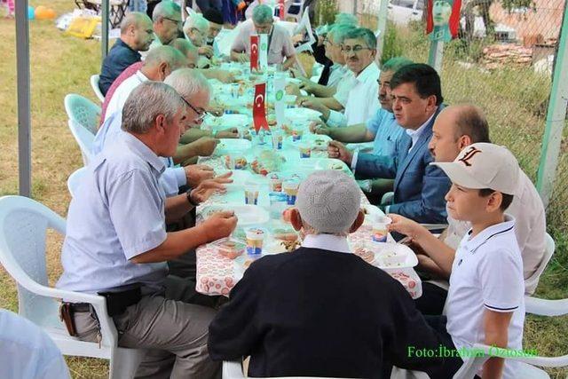 Başkan Yalçın, Geleneksel Pilav Gününe Katıldı