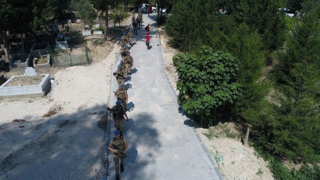 Kayıp &Uuml;niversiteli Gen&ccedil; İ&ccedil;in Havadan Karadan Arama Seferberliği Başlatıldı