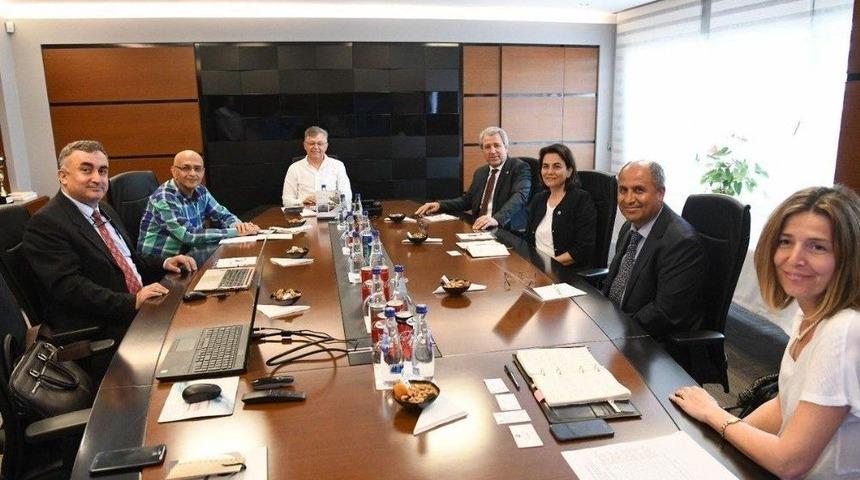 Prof. Dr. Budak, “üniversite-sanayi” İşbirliğini Slogandan Öteye Taşıyor