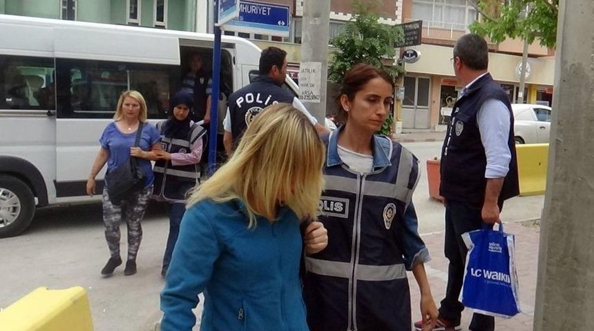 Burdur&rsquo;da Masaj Ve G&uuml;zellik Salonlarında Fuhuş Operasyonu: 5 Tutuklama