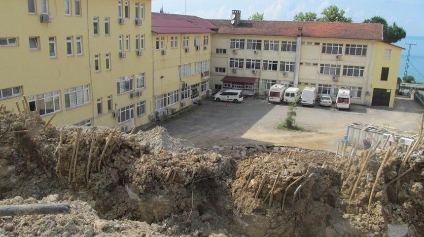 Bir Mahalle Fore Kazıkla Ayakta Tutuluyor