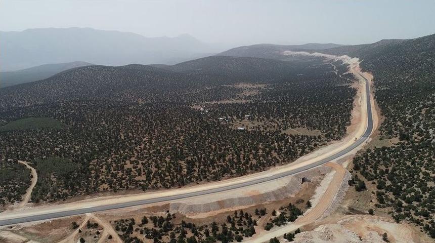 Korkuteli - Elmalı Duble Yolunda Sıcak Asfalt &Ccedil;alışmaları Başladı