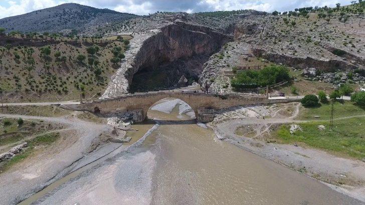 Cendere Köprüsü 1800 Yıldır Zamana Meydan Okuyor G4