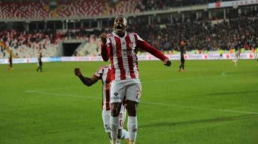 Robinho: "attığım Gollerle &Ouml;zg&uuml;venim Geldi"