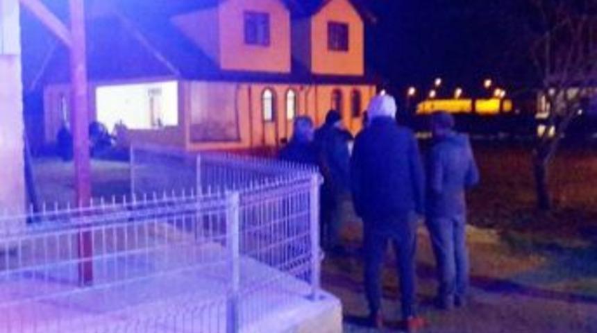 Sakarya&rsquo;da Silahlı Kavga: 2 &Ouml;l&uuml;, 2 Yaralı