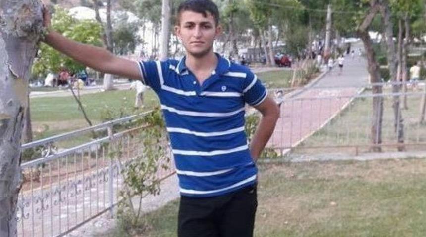 Manisa&rsquo;da D&uuml;ğ&uuml;n D&ouml;n&uuml;ş&uuml; Trafik Kazası: 1 &Ouml;l&uuml;