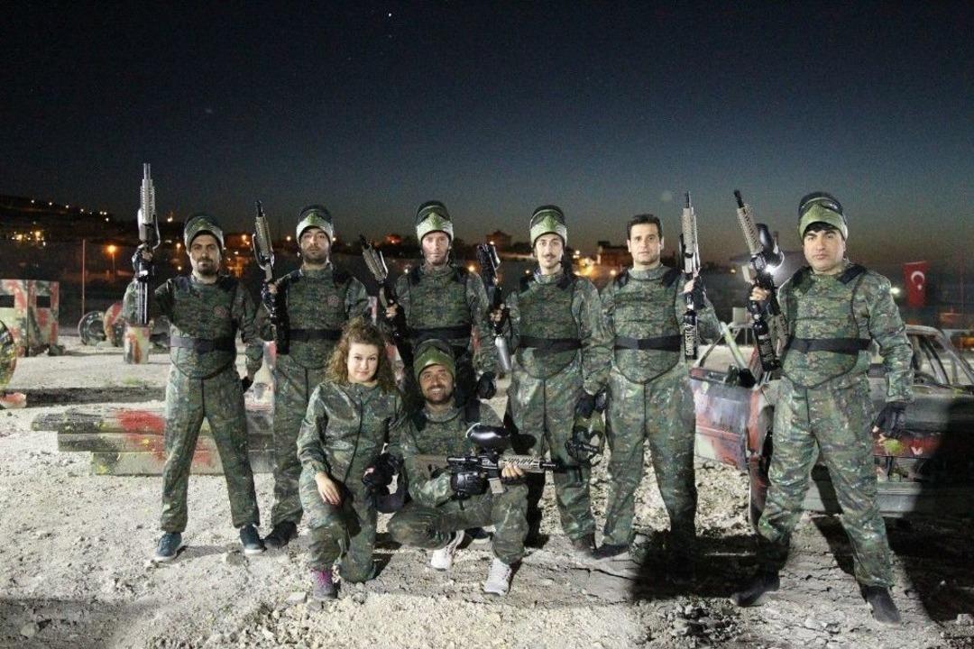 Edremit&rsquo;te Van G&ouml;l&uuml; Manzaralı Paintball Keyfi