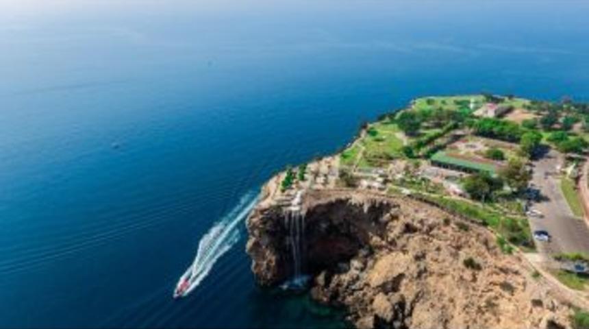 Muratpaşa Deniz Yüzü’ne Yoğun İlgi