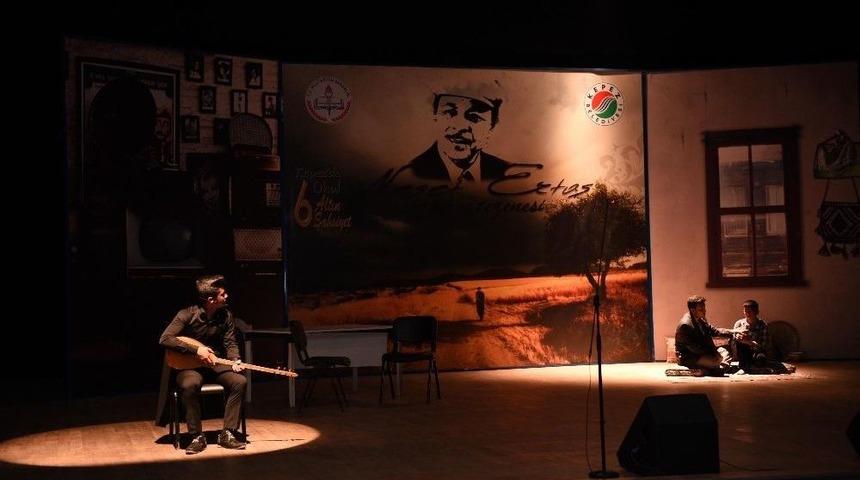 Kepez&rsquo;de Neşet Ertaş Anıldı