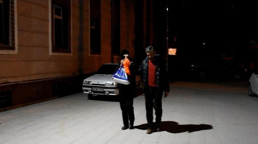 Tokat&rsquo;ta 3 Milyon Tl Değerinde Eroin İle Yakalanan 2 Şahıs Tutuklandı