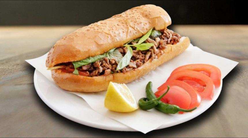 Sokak Lezzetleri: Ekmek Arası Tantuni