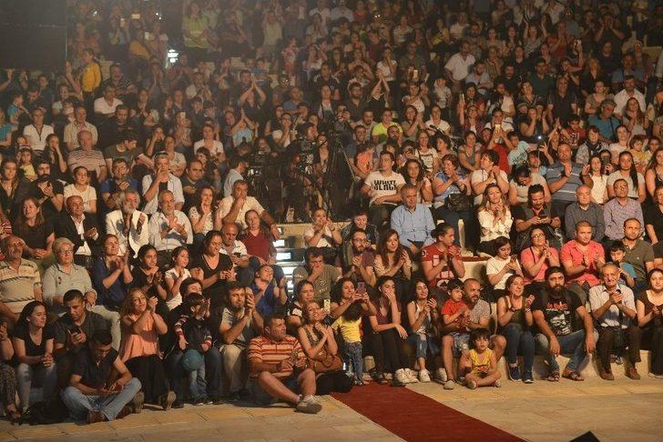 Erdal Erzincan, Türküleriyle Gönüllerde Taht Kurdu G5