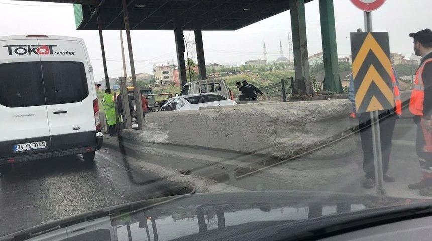 (&ouml;zel) Bir Yıl Sonra Aynı Gişeye İki İnat&ccedil;ı S&uuml;r&uuml;c&uuml; Sıkıştı