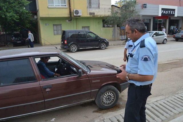 Direksiyon Başında Öldü Sanılan Sürücü Alkollü Çıktı