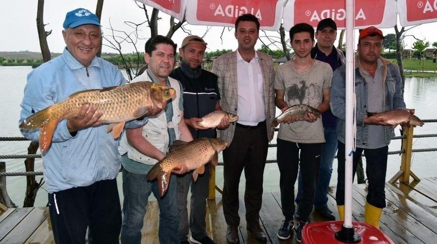 Olta Balık&ccedil;ılığı Turnuvası Renkli G&ouml;r&uuml;nt&uuml;lere Sahne Oldu