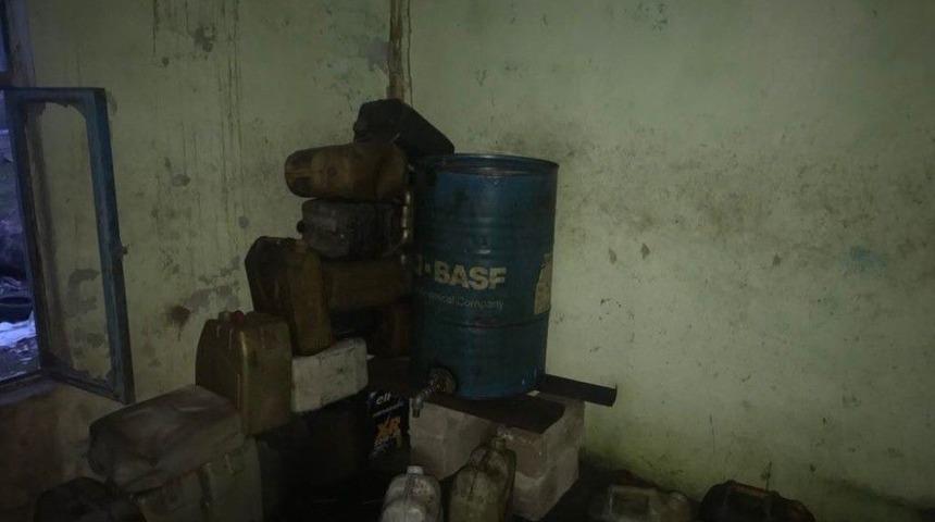 Şanlıurfa&rsquo;da 700 Litre Ka&ccedil;ak Akaryakıt Ve 27 Bin Paket Ka&ccedil;ak Sigara Ele Ge&ccedil;irildi