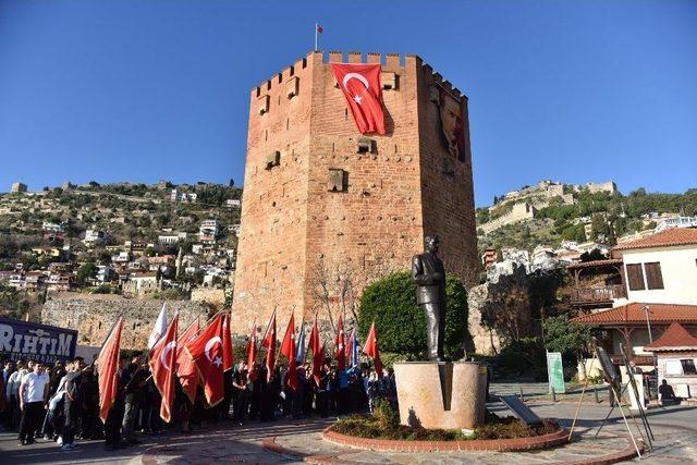 Atat&uuml;rk&rsquo;&uuml;n Alanya&rsquo;ya Gelişi T&ouml;renle Kutlandı 1