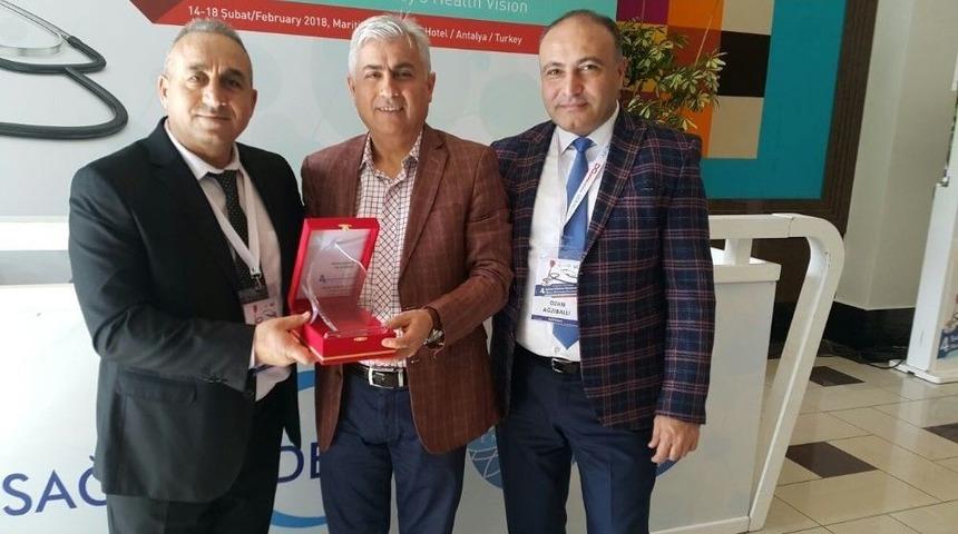 Cumhurbaşkanının &rsquo;yiğit&rsquo; Dediği Ambulans Şof&ouml;r&uuml; Yılın Sağlık &Ccedil;alışanı Se&ccedil;ildi