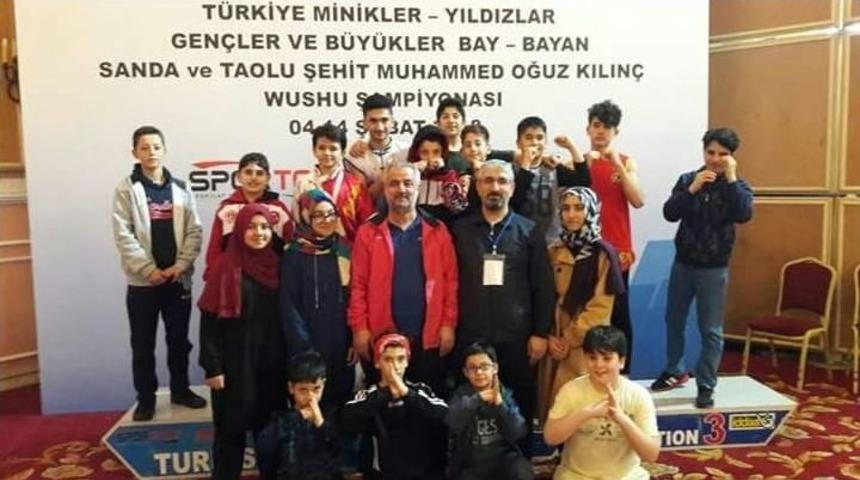 Malatyalı Sporcular Wushu Şampiyonasından Dereceyle D&ouml;nd&uuml;