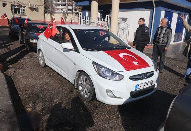 &Ouml;zel G&uuml;venlik G&ouml;revlilerinden Afrin&rsquo;e Destek Konvoyu 2