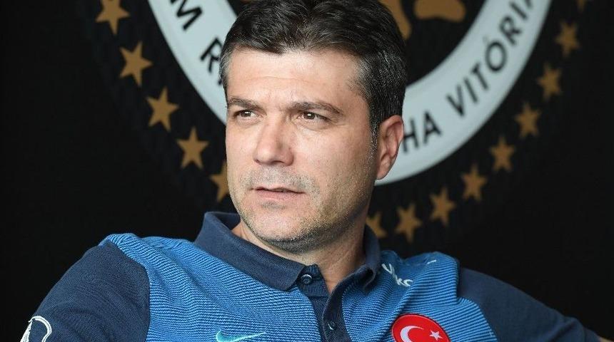 Vedat İnceefe: "kolayı Sevmeyen Bir Ülkeyiz"