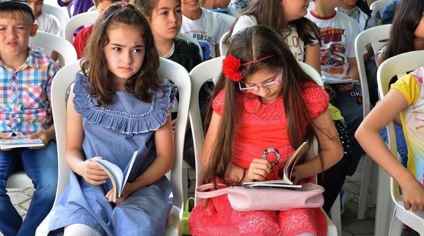 &Ccedil;ocuklar Şairlerle Buluştu