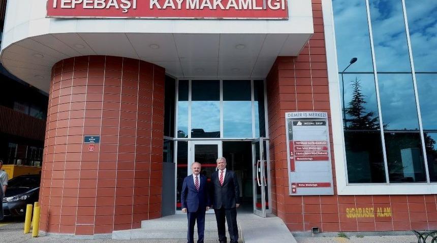 Vali &Ccedil;akacak Tepebaşı Kaymakamlığı&rsquo;nı Ziyaret Etti
