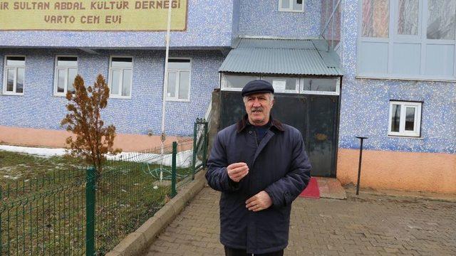 Varto’da Aleviler Hızır Ceminde Lokma Dağıttı