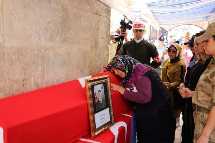 Kahramanmaraş Şehidini Uğurladı G3
