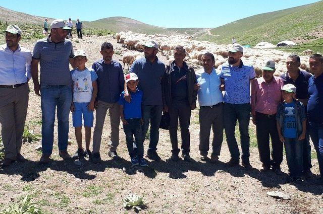 Akın’dan Yama Dağı’na Ziyaret