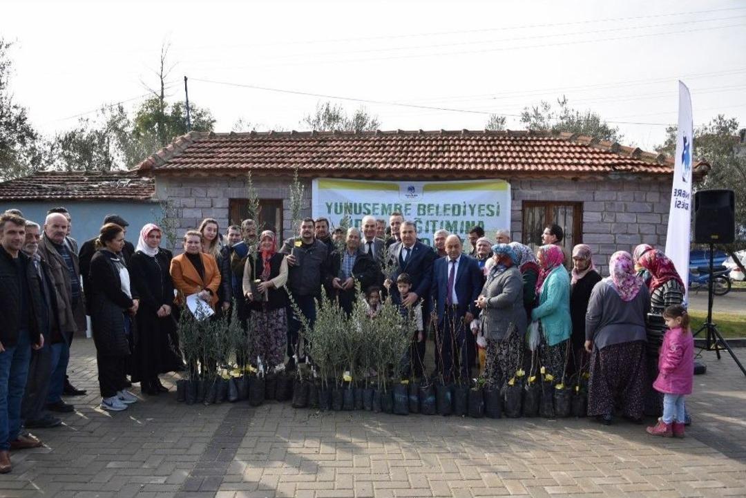 &Uuml;reticiler Belediyenin Fidanları İle Kalkınacak