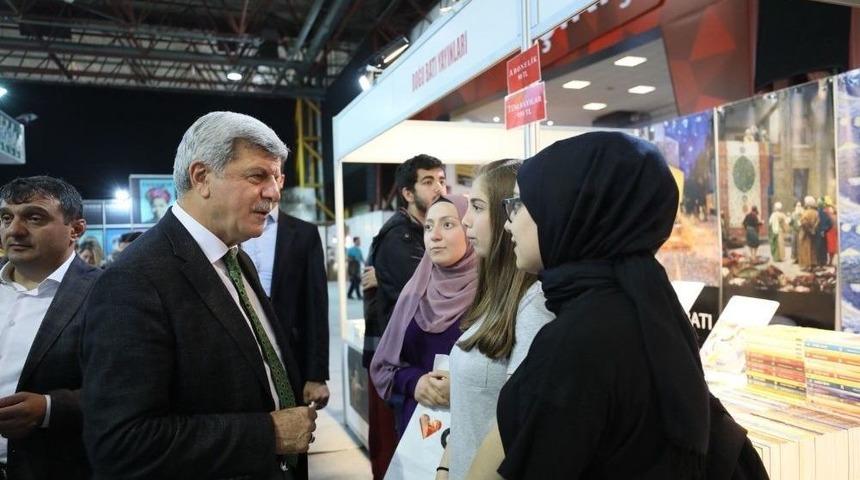 Başkan Karaosmanoğlu, “kocaeli Kitap Fuarı, Avrupa’nın En Büyüğü Olmak İçin Çalışacak”