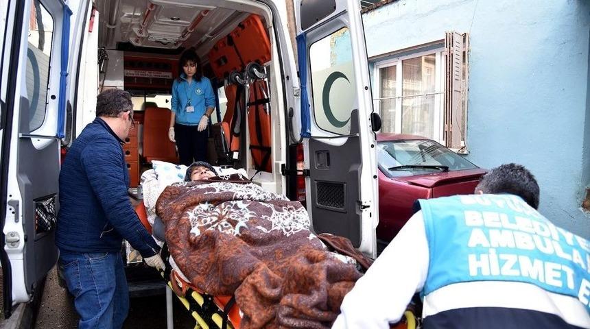 Manisa B&uuml;y&uuml;kşehir&rsquo;den Tam Donanımlı Ambulansla Nakil Hizmeti