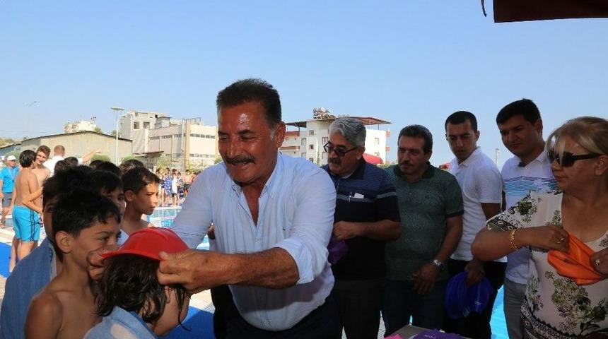 Toroslar&rsquo;da Y&uuml;zme Kurslarının Startını Başkan Tuna Verdi