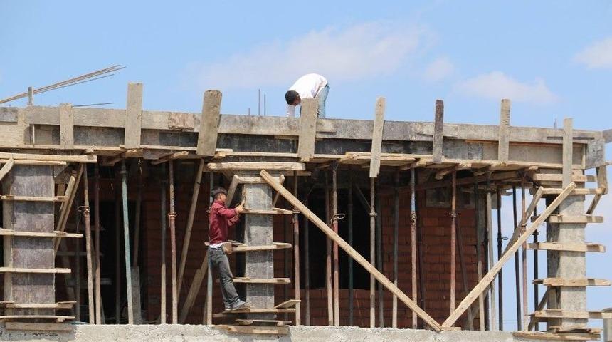 G&uuml;venlik &Ouml;nlemi Almayan İş&ccedil;iler &Ouml;l&uuml;me Davetiye &Ccedil;ıkarıyor