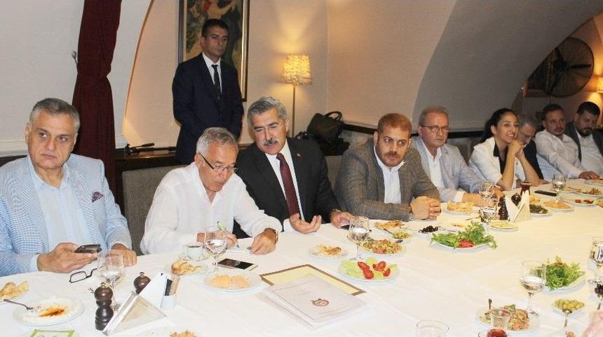 Gazeteci Yavuz Donat: &lsquo;hatay İle Gurur Duyulur&rsquo;