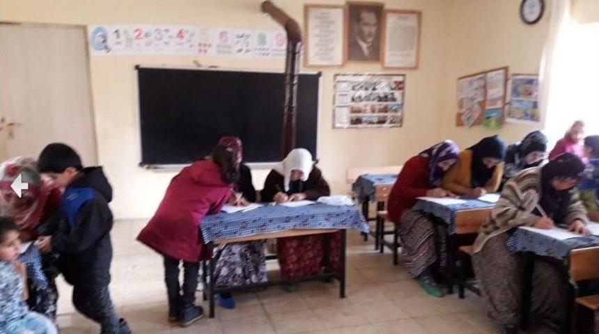 Gen&ccedil;&rsquo;te Okuma Yazma Kursları Başladı