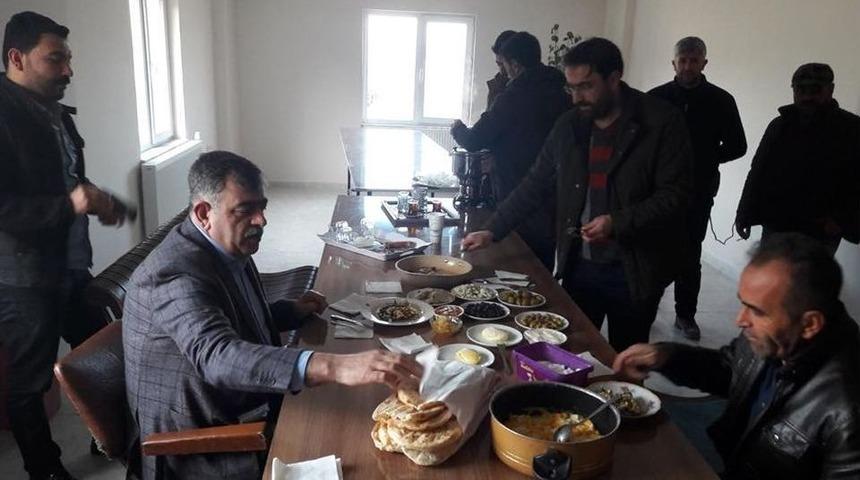 Hizmet-iş Sendikasından İş&ccedil;ilere Ziyaret