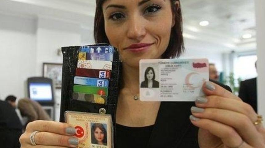 İşte yeni çipli kimliklerimizin son hali!