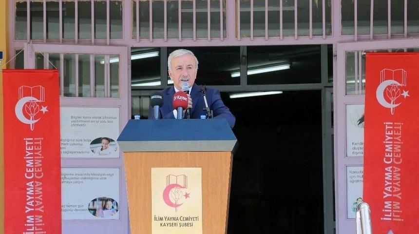 Vali Kam&ccedil;ı İlim Yayma Cemiyeti Yaz Okulu A&ccedil;ılış T&ouml;reni Katıldı