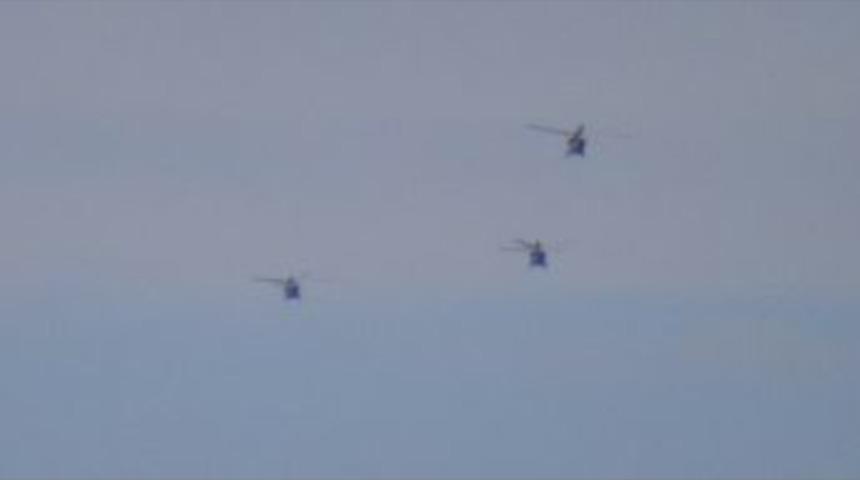 Darmık Ve Burseya Dağı &Ccedil;evresinde Askeri Helikopter Hareketliliği