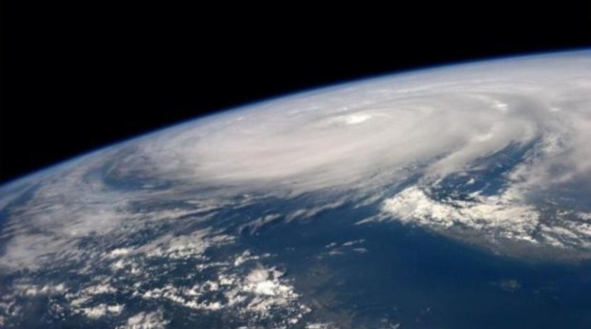 Neoguri Japonya&rsquo;yı vurdu