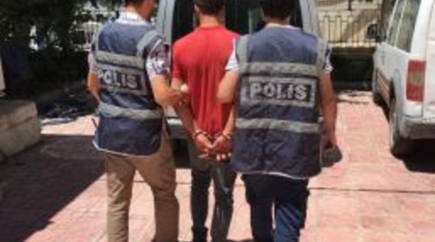 Kahta&rsquo;da Polis Ekipleri Uyuşturucu Tacirlerine G&ouml;z A&ccedil;tırmıyor