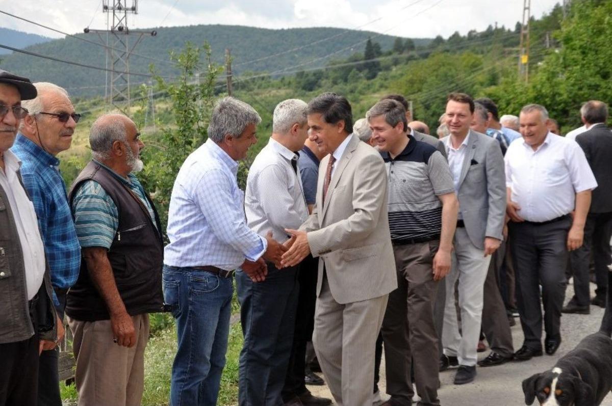 Ak Partili Vekillerden Yenice&rsquo;ye Teşekk&uuml;r Ziyareti