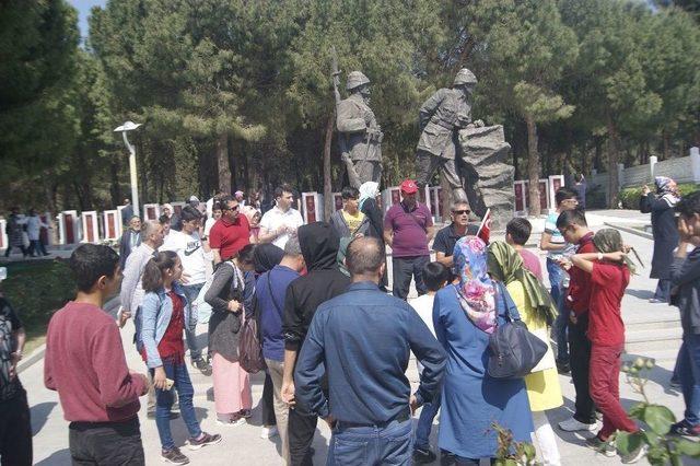 Mabesem Öğrencileri Tarihi Mekanları Gezdi