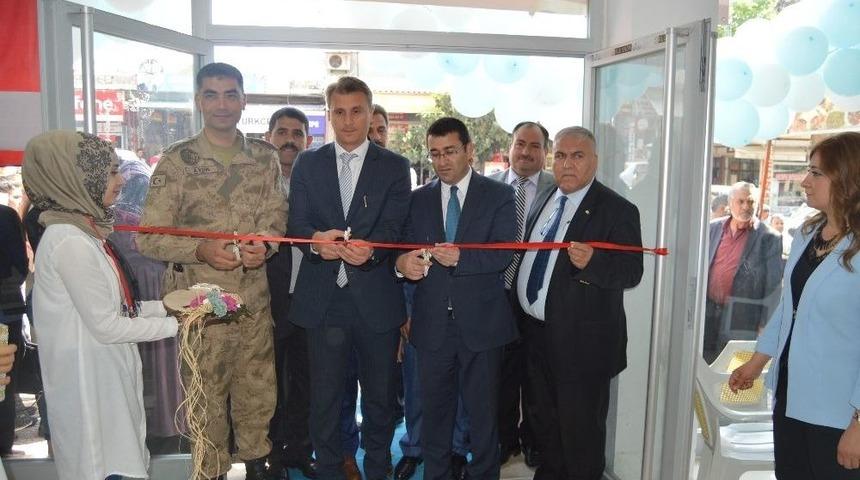 Besni Halk Eğitimi Merkezi Yılsonu Sergisi Açıldı