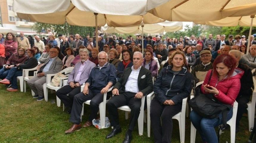 Deniz Gezmiş Ve Arkadaşları Nil&uuml;fer&rsquo;de Şafak N&ouml;betiyle Anıldı