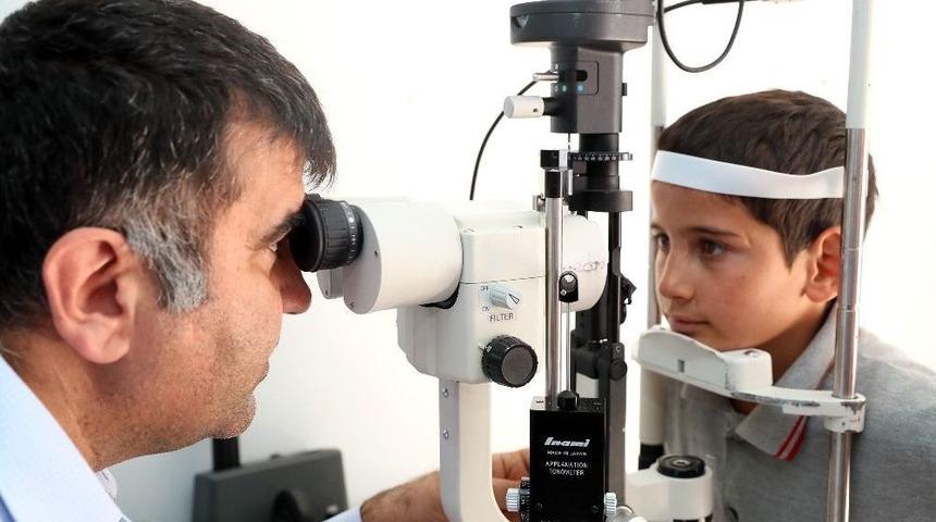Mersin&rsquo;de G&ouml;z Sağlığı Taraması S&uuml;r&uuml;yor